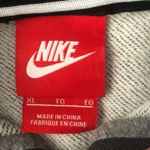 Nike Jackets & Coats - Nike jacket 💧 Nike Jackets & Coats - Nike jacket 💧